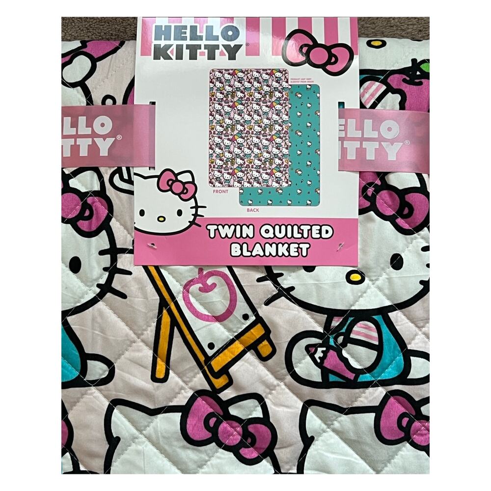 NWT Hello Kitty Sanrio Twin Quilted Blanket Bedspread Two-Sided Pink  Blue